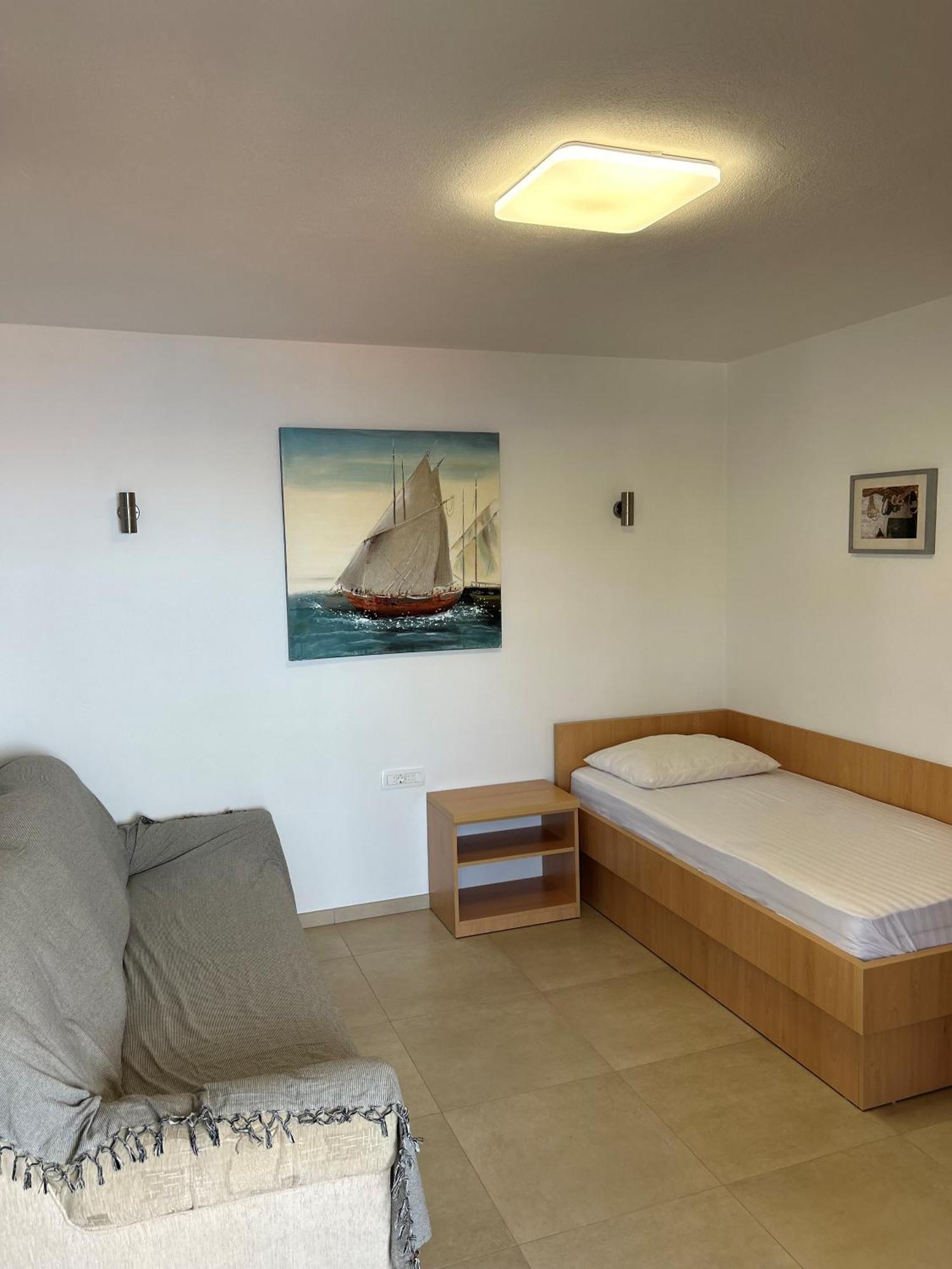 Apartments Lucija Ražanj エクステリア 写真