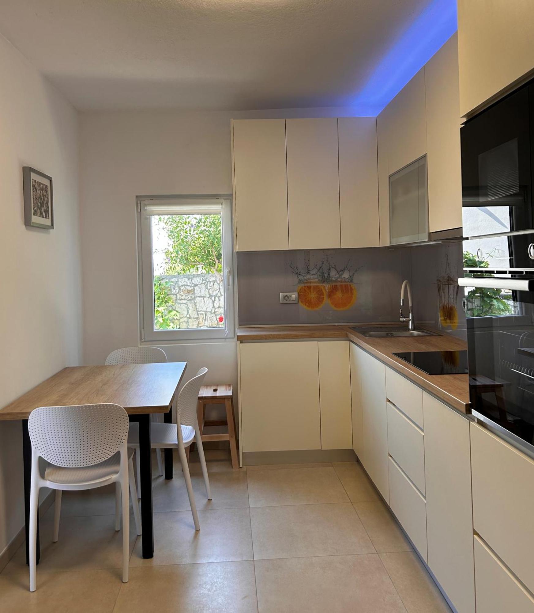 Apartments Lucija Ražanj エクステリア 写真