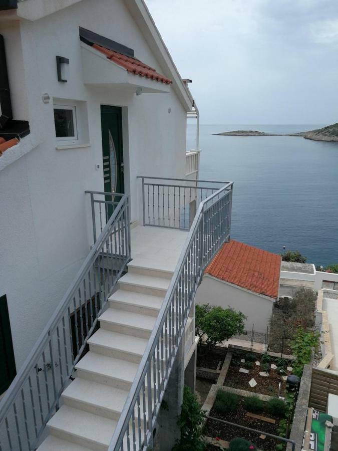 Apartments Lucija Ražanj エクステリア 写真